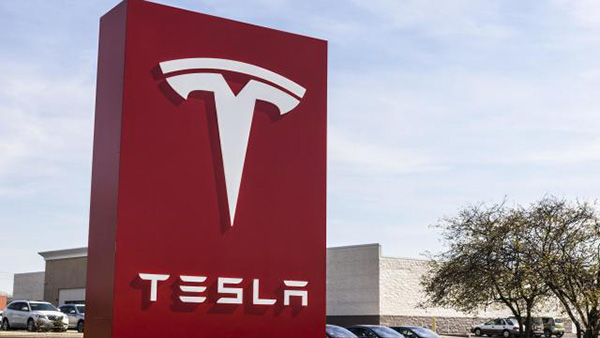 Tesla, Nio stocks surge after Mizuho analyst said buy the EV leaders